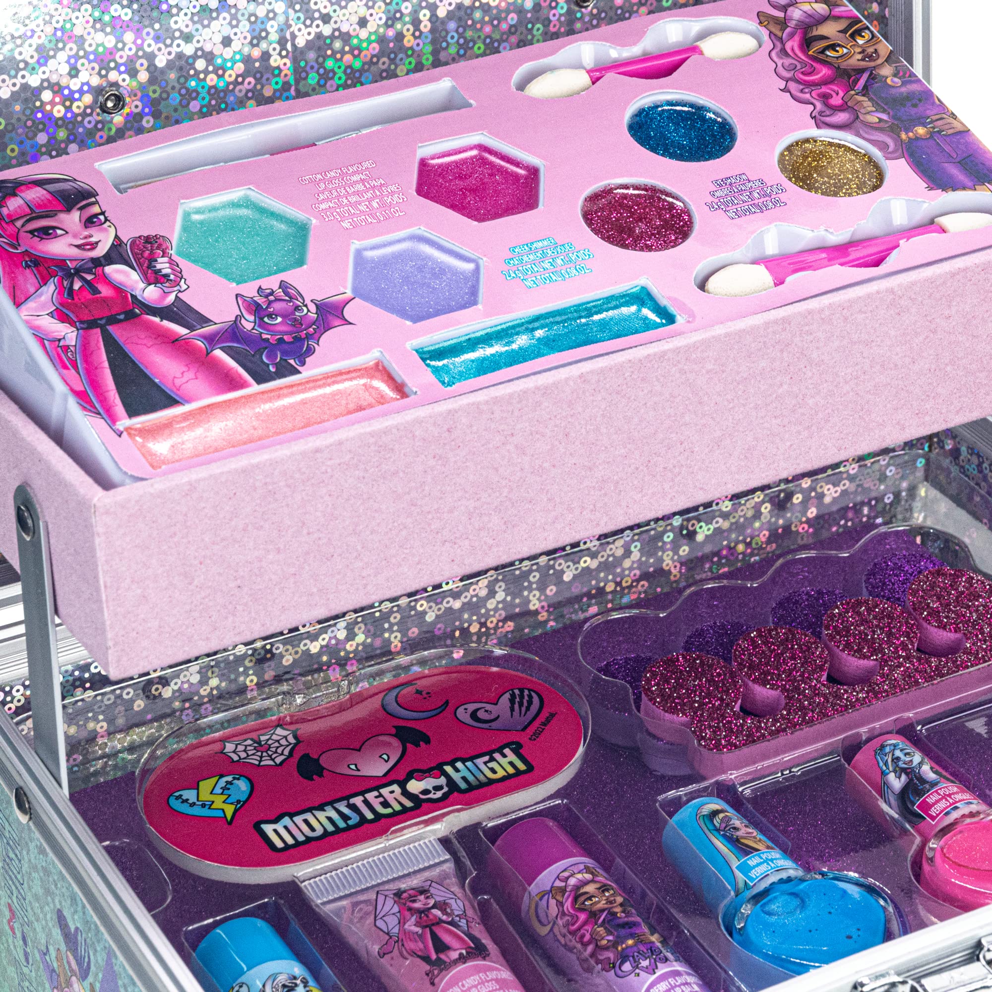 Monster High – Conjunto de maquiagem para cosméticos Townley Girl inclui  brilho labial, brilho para os olhos, pincéis, esmalte, acessórios para  unhas e muito mais! Para crianças a partir de 6 anos